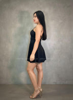 Vestido corto negro espalda abierta