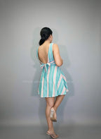 Vestido corto verde rayado