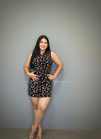 Vestido corto negro de sombrilla