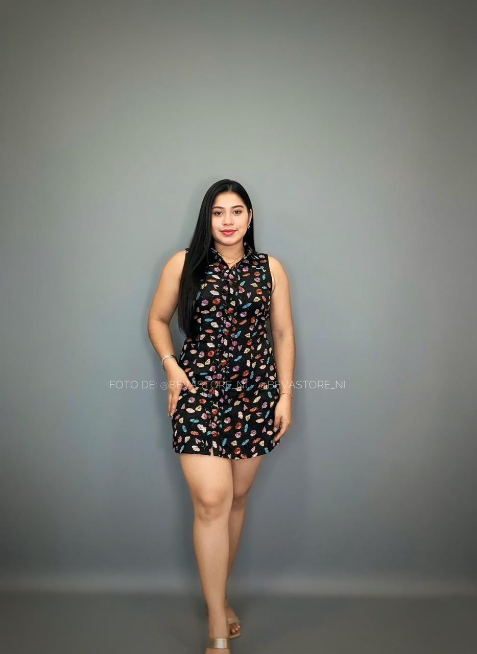 Vestido corto negro de sombrilla