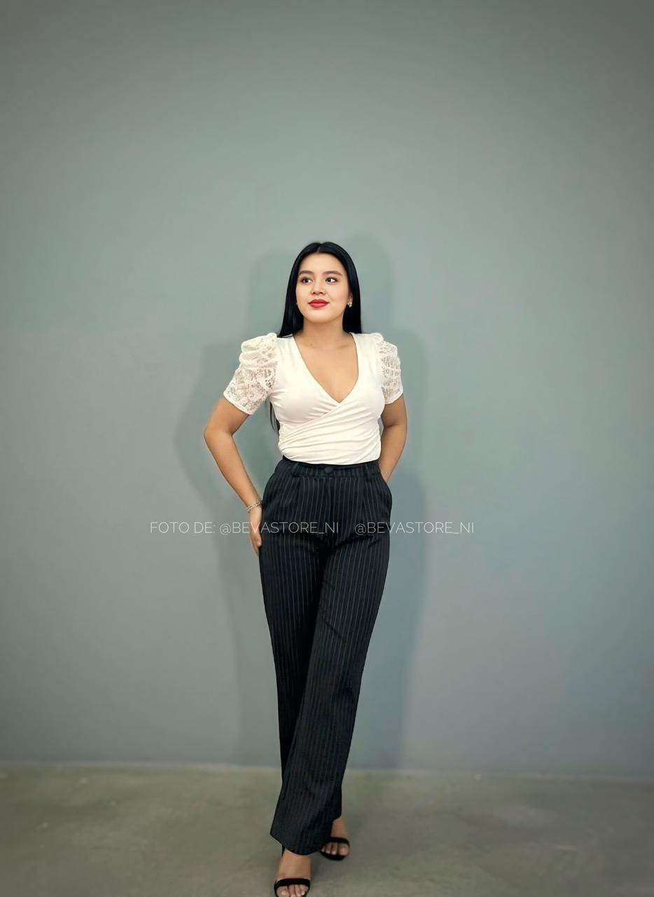 Pantalón de vestir Rayado corte recto