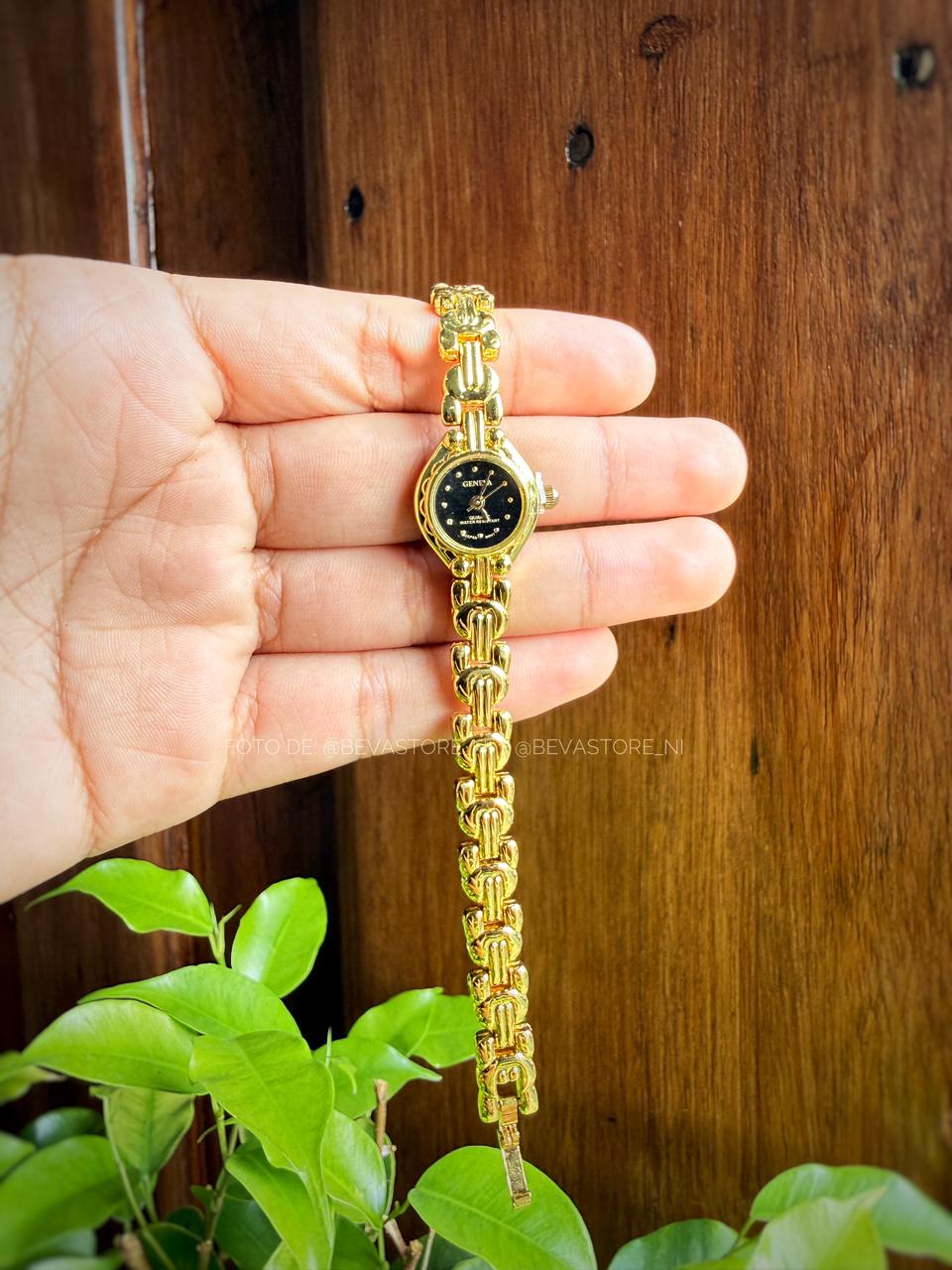 Reloj minimalistas de trenza