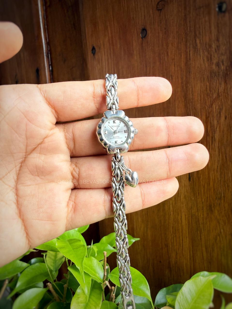 Reloj De Flor Con Dije