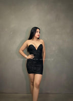 Vestido corto con lineas azules