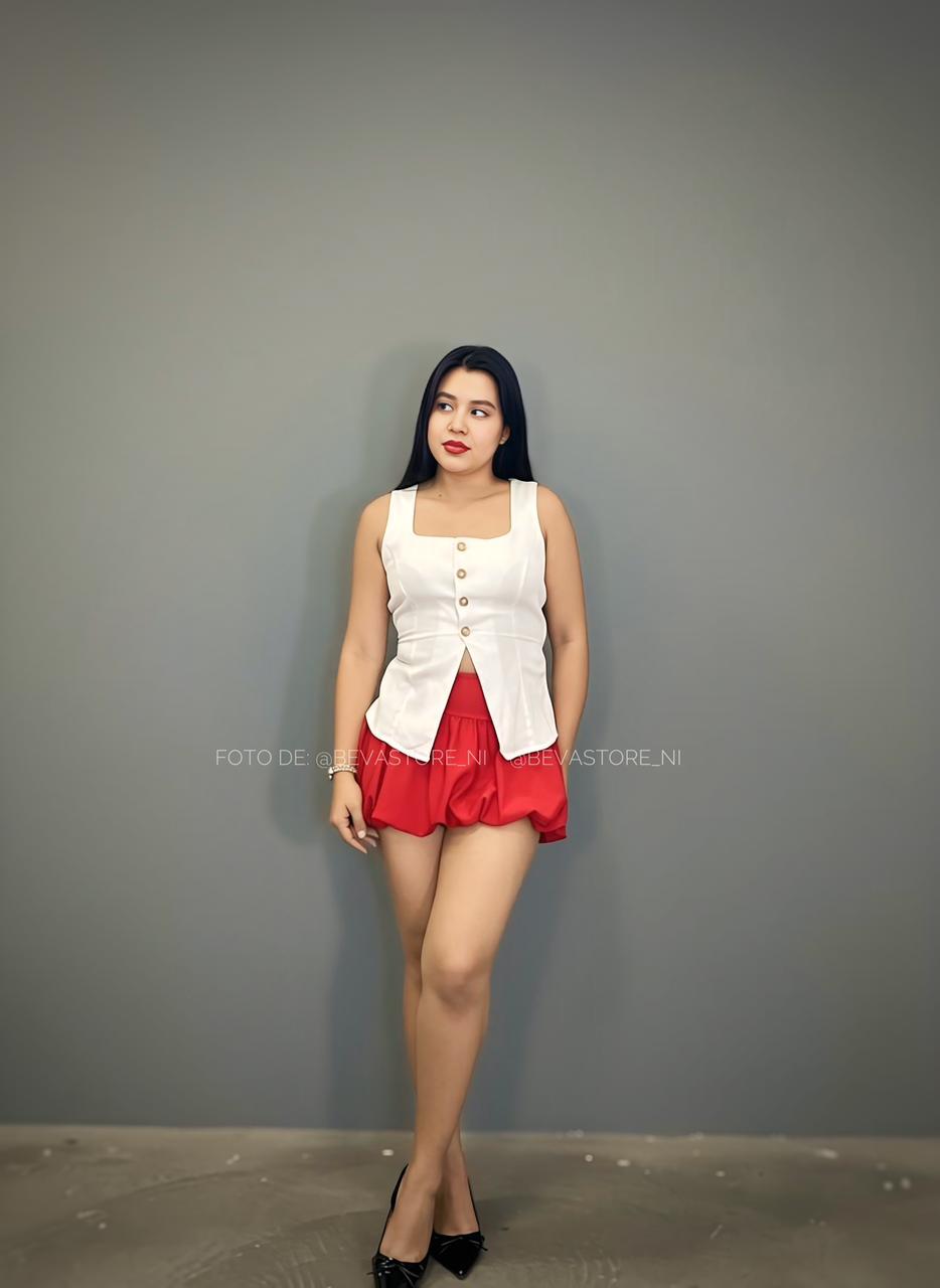 Looks falda globo roja