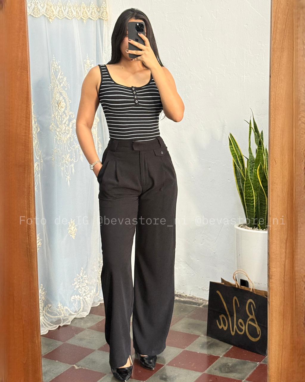 Pantalón Adriana negro