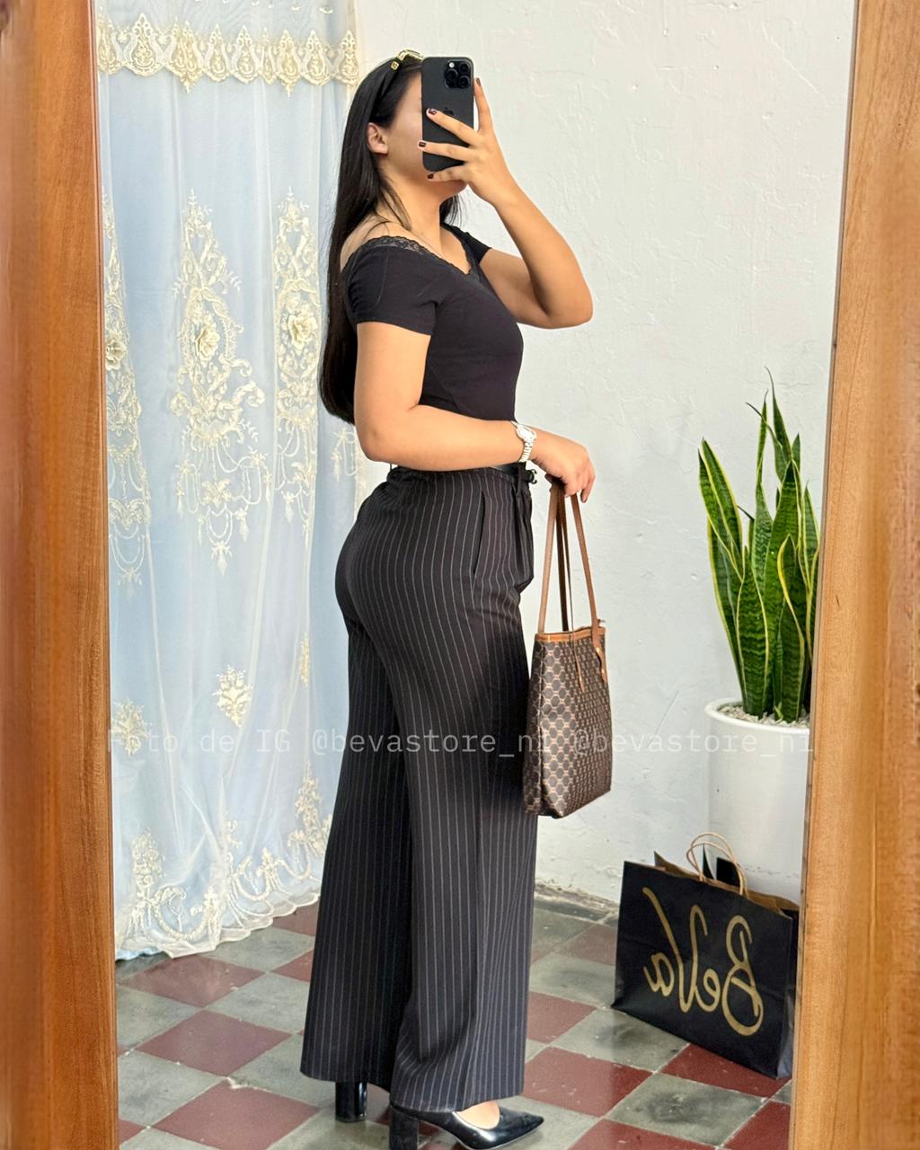 Bolso café universitario