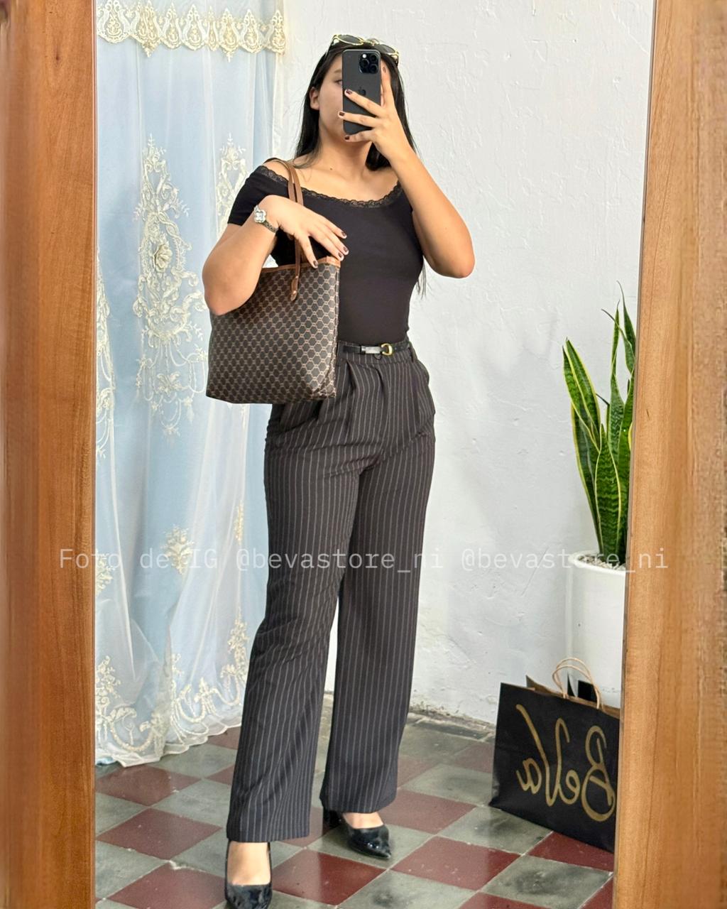 Bolso café universitario