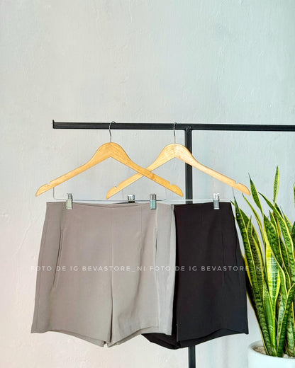 Short de pinza Mariana gris