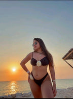 Traje de baño de dos rosas