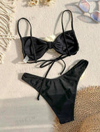 Traje de baño de dos rosas