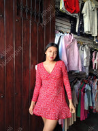 Vestido rojo manga larga.