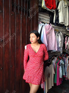 Vestido rojo manga larga.