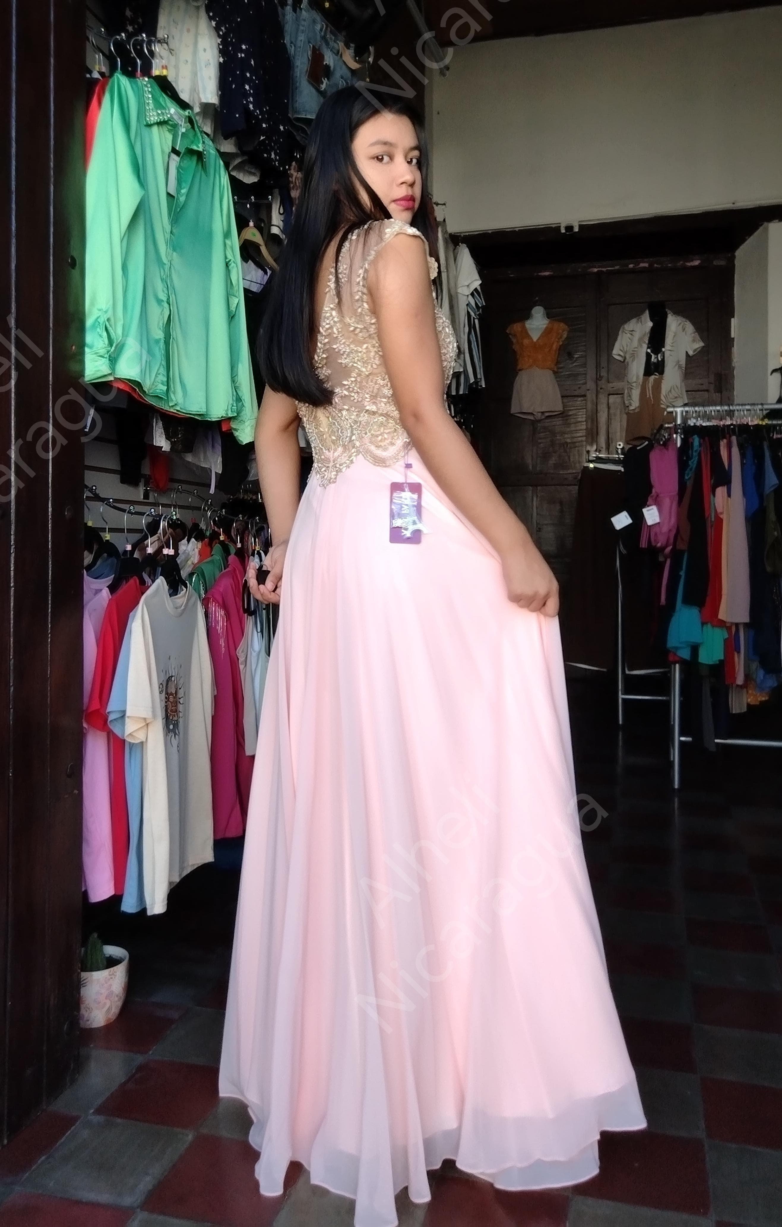Vestido color Blush Rosa brillante Abby Paris