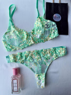 Lencería con bordado floral romántica 2 piezas