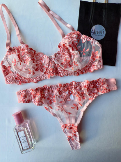 Lencería con bordado floral romántica 2 piezas