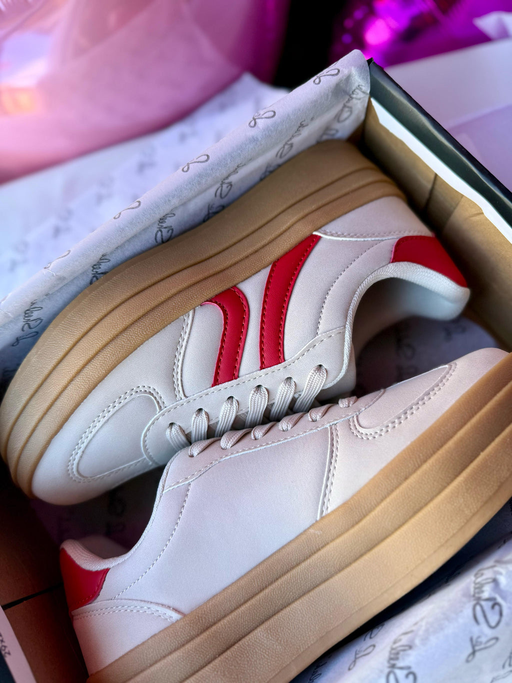 Tennis Sneakers de plataforma blanco y rojo