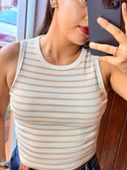 Top rayado sin mangas