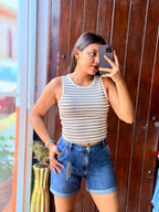 Top rayado sin mangas