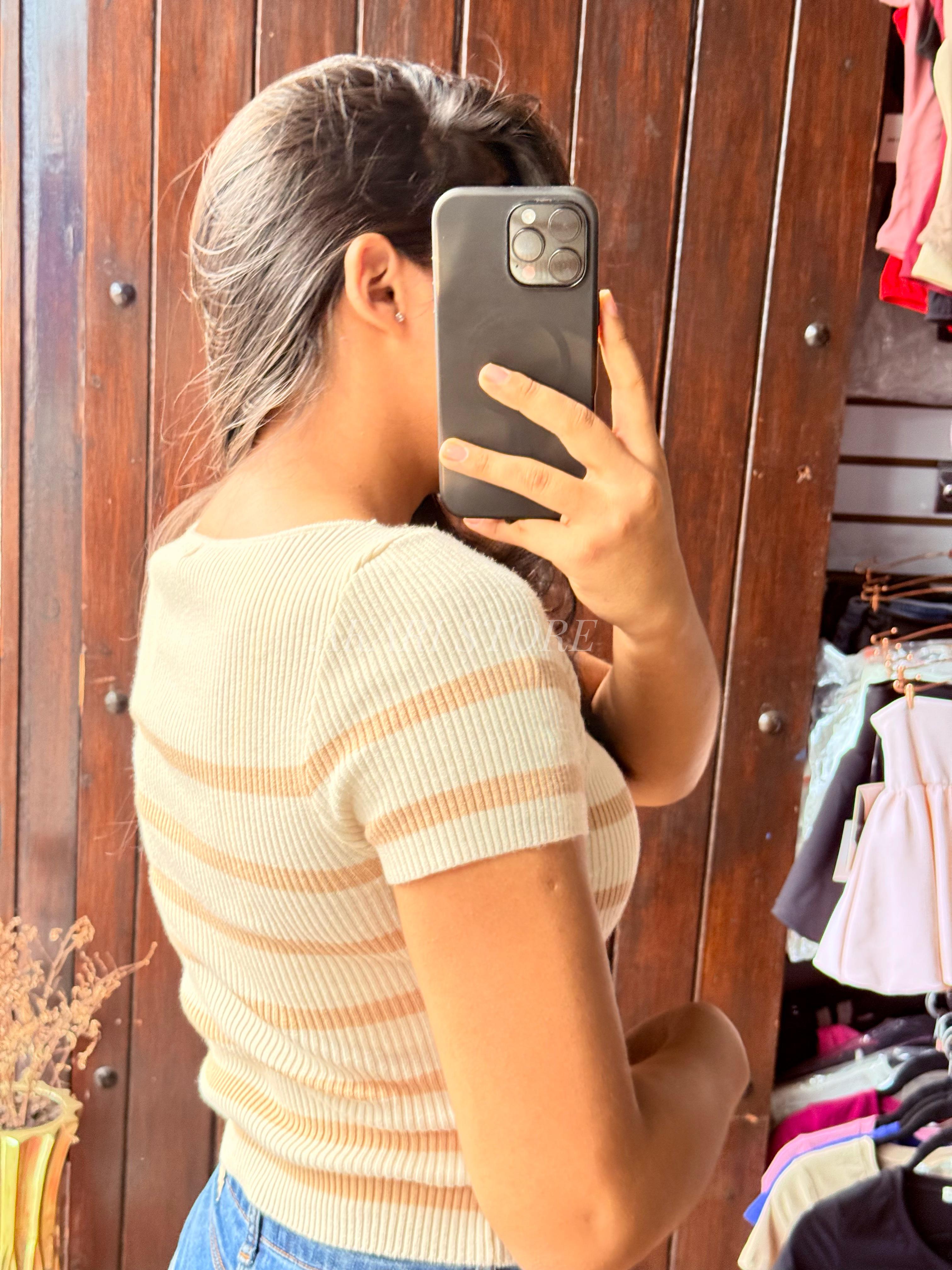 Crop top tela suéter