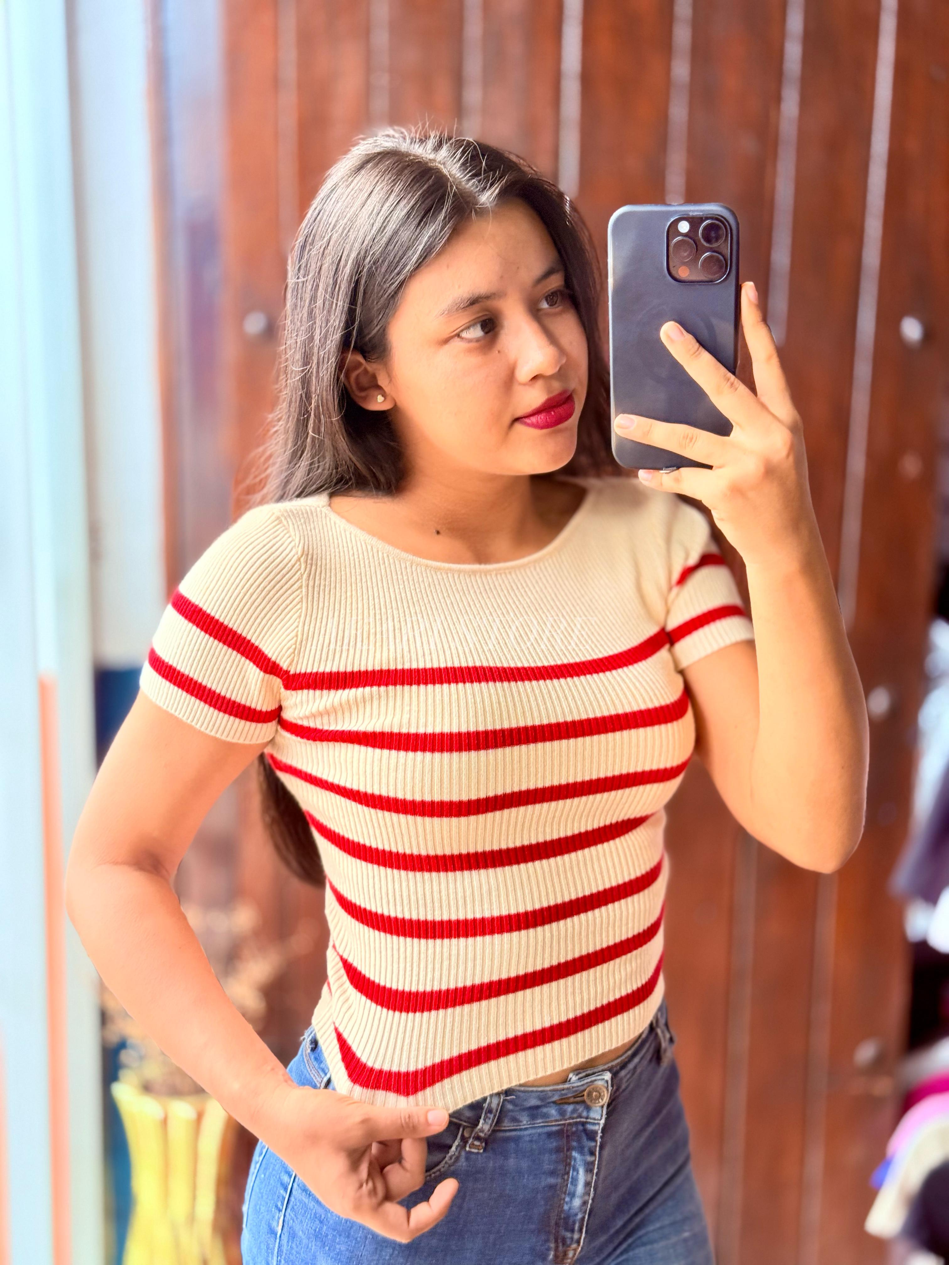 Crop top tela suéter