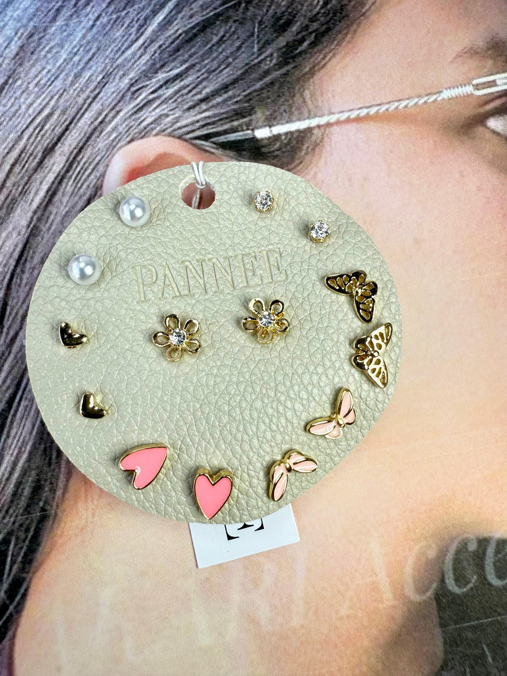 Set aretes dorados de 7 piezas