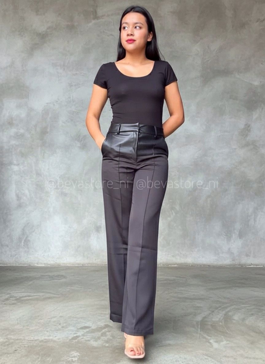 Pantalón Recto color Negro con cuerina