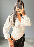 Bodysuit manga larga cuello en V