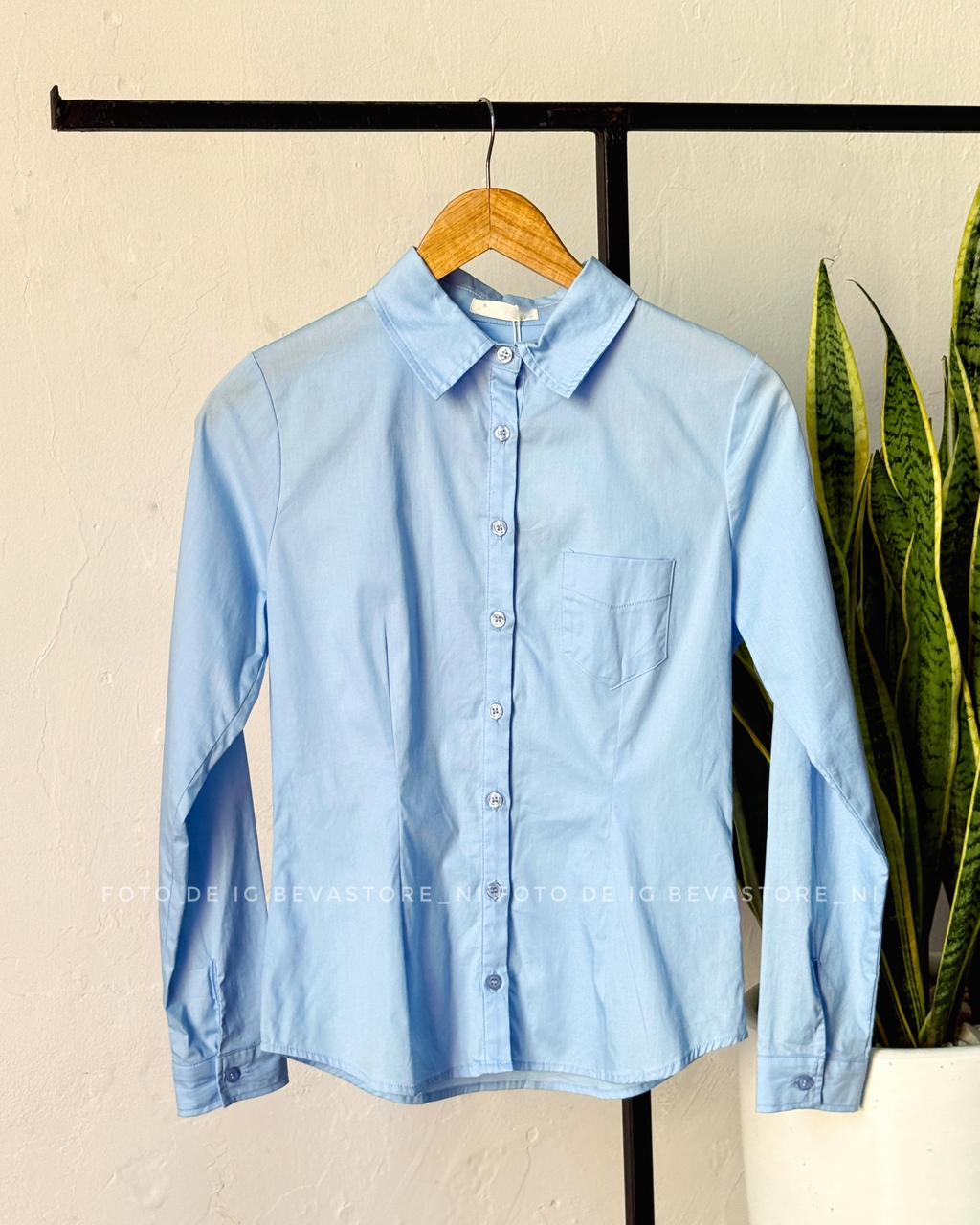 Camisa manga larga Hellen celeste