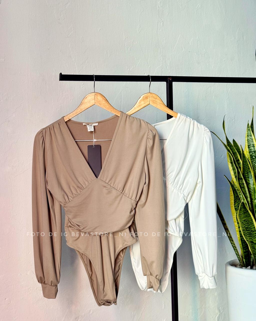 Bodysuit manga larga cuello en V