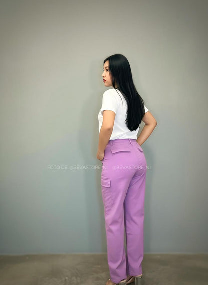 Pantalón Nicole casual cargo lila