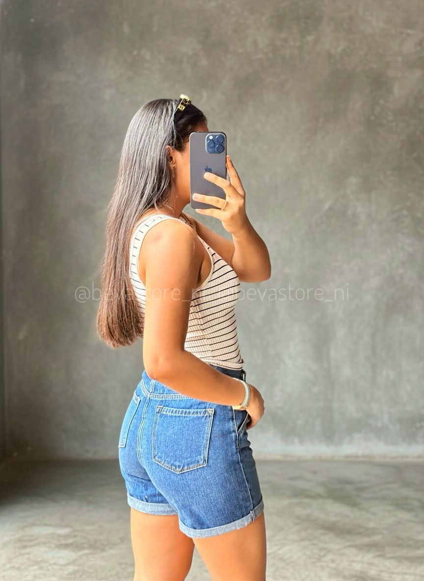 Short Jeans Azul Lavado Talle alto