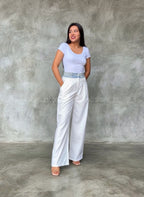 Pantalón Wide Leg Color Ivory con Jeans